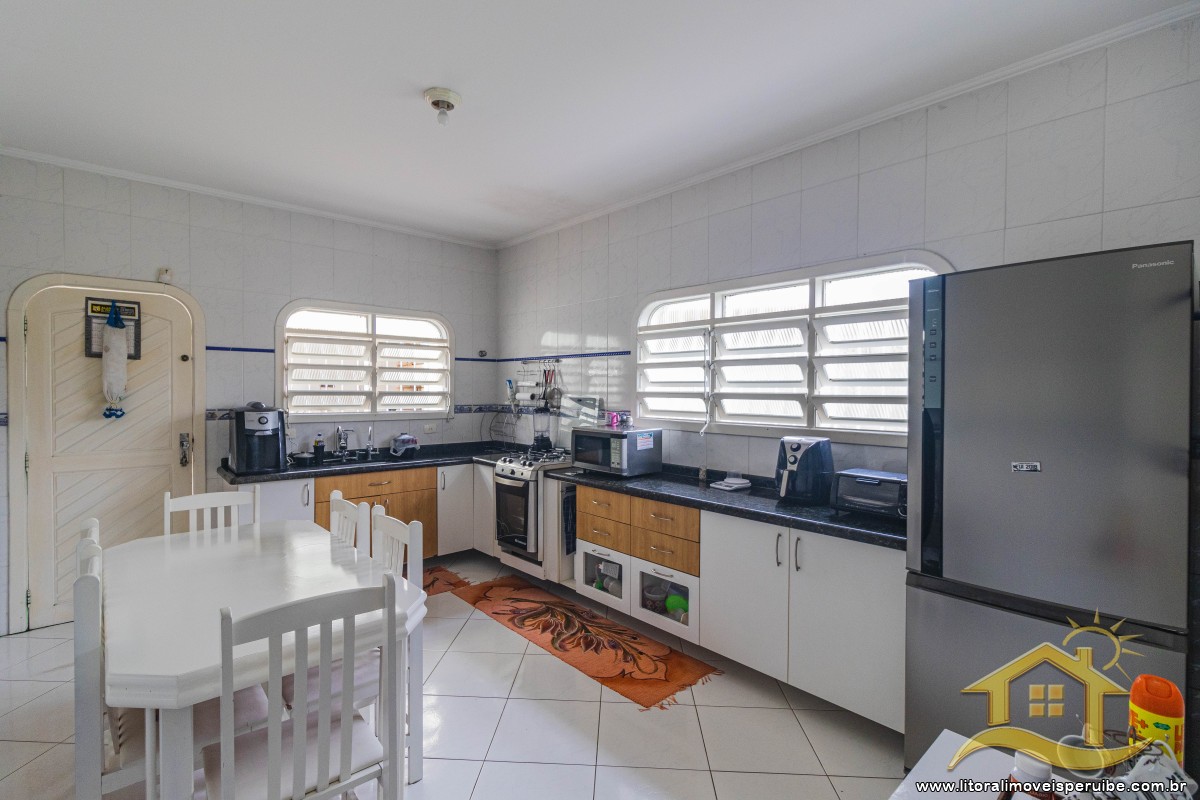 Casa no bairro Ribamar, Lado Linha