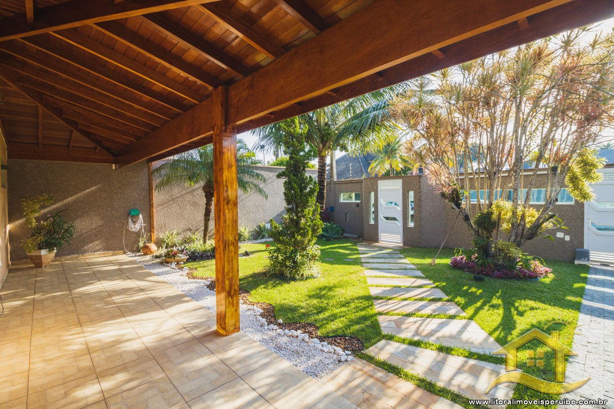 Casa no bairro Centro, Lado Linha