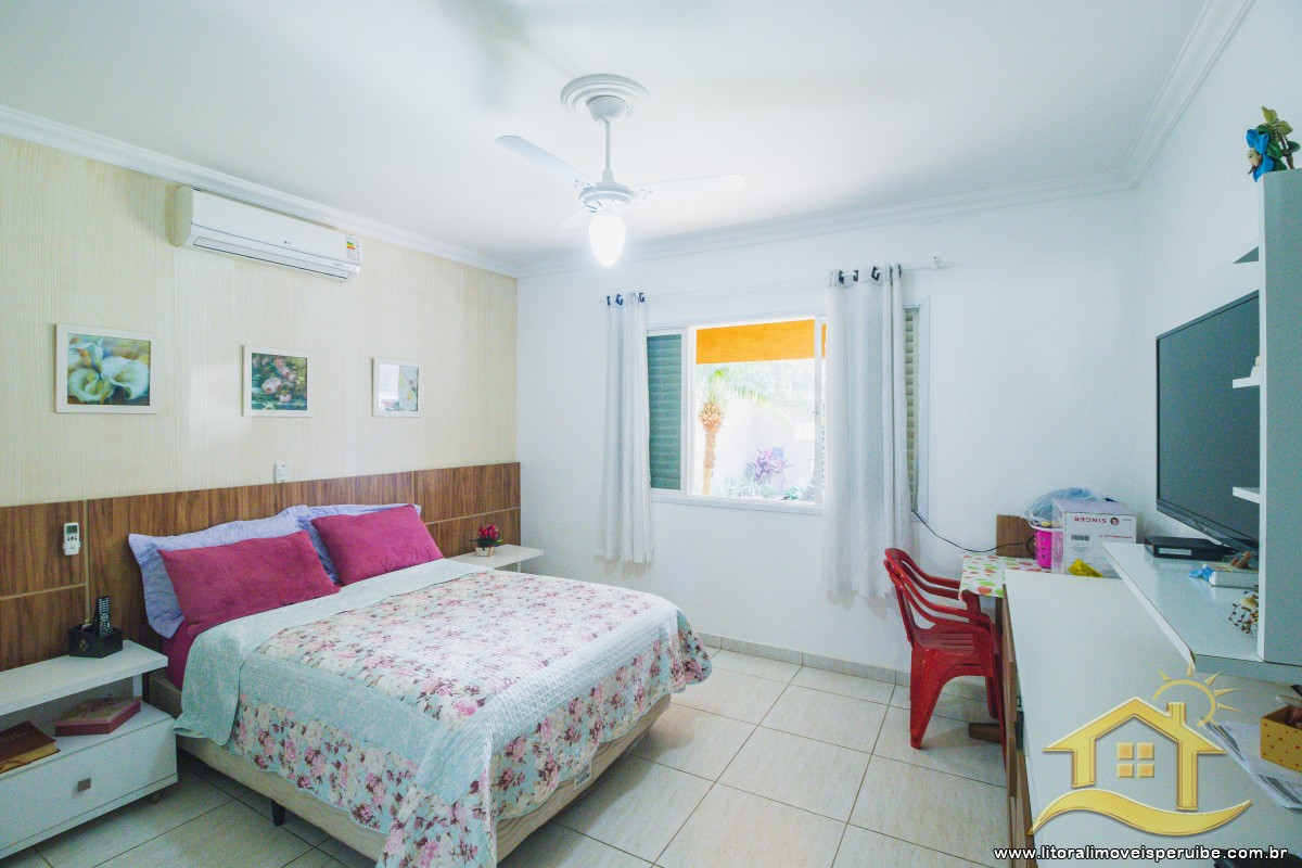 Casa no bairro Centro, Lado Linha