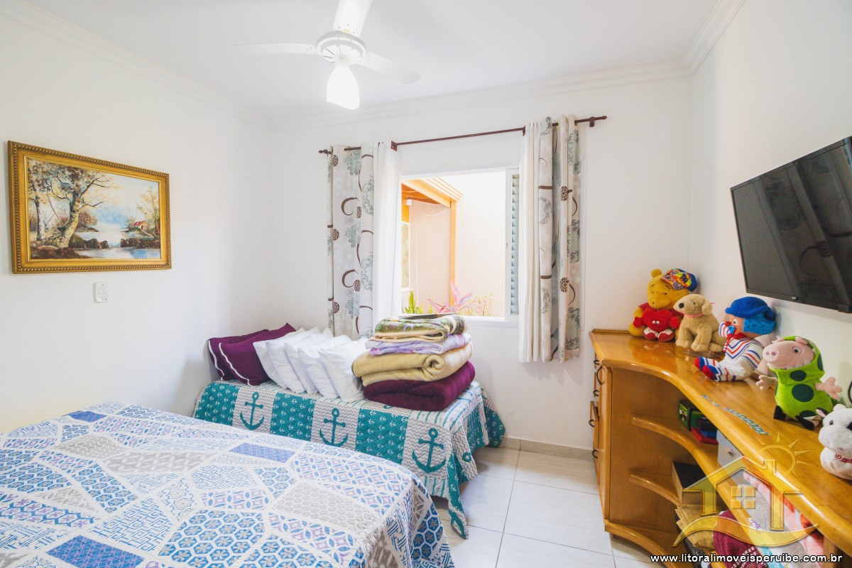 Casa no bairro Centro, Lado Linha