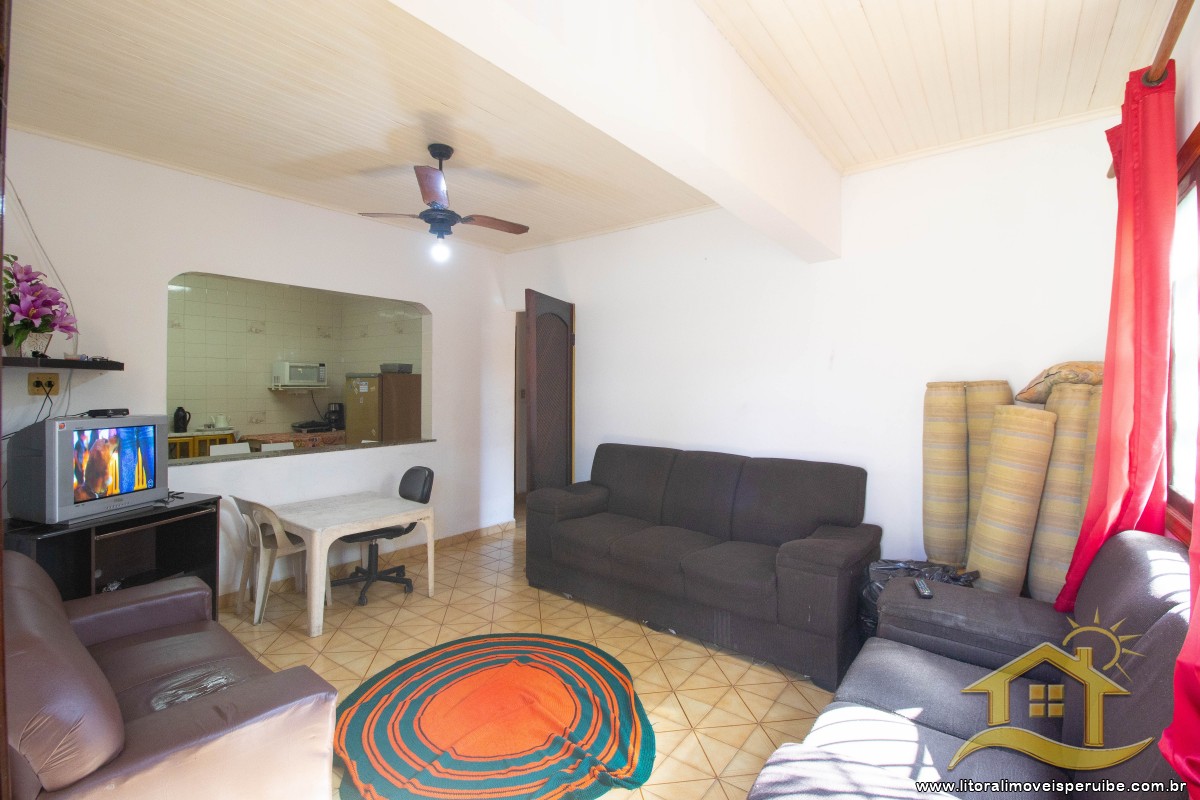 Casa no bairro Centro, Lado Linha