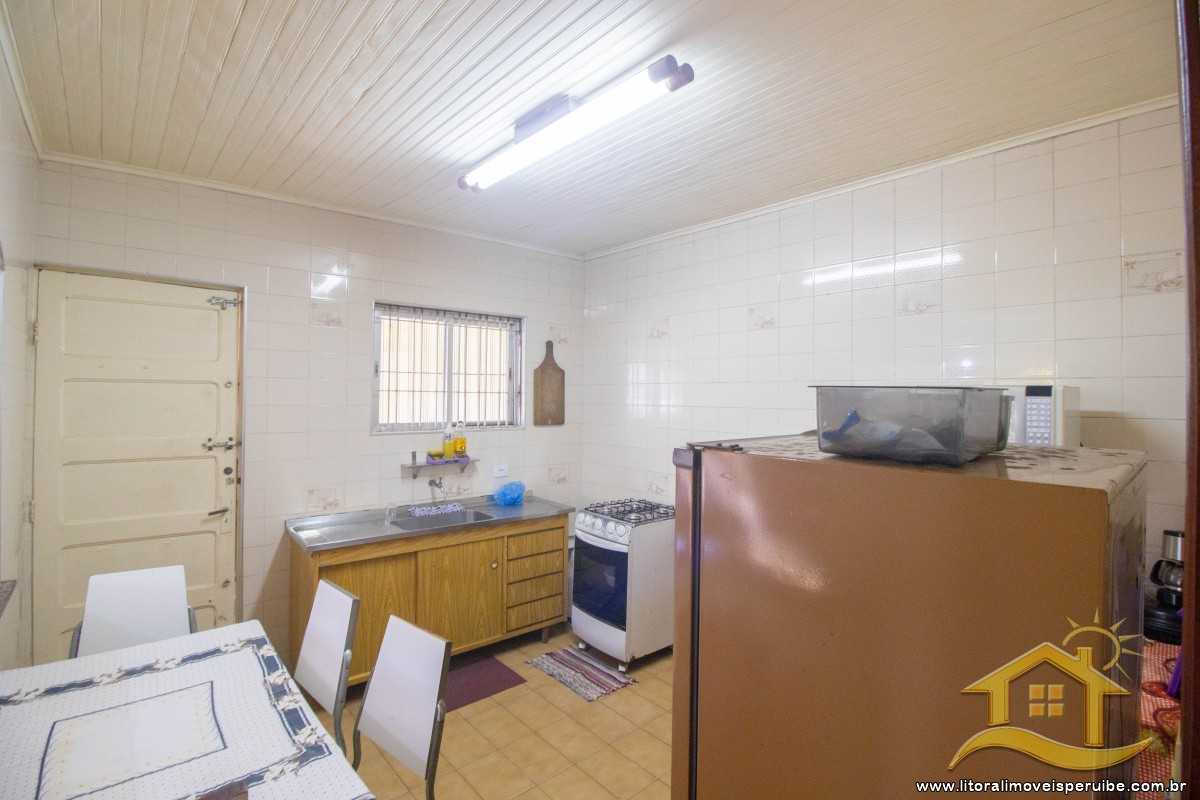 Casa no bairro Centro, Lado Linha