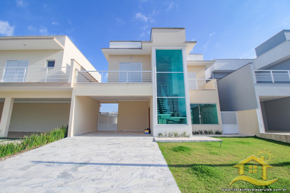 Casa no bairro Bougainvillée IV, Pós Linha