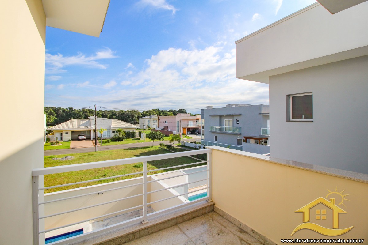 Casa no bairro Bougainvillée IV, Pós Linha