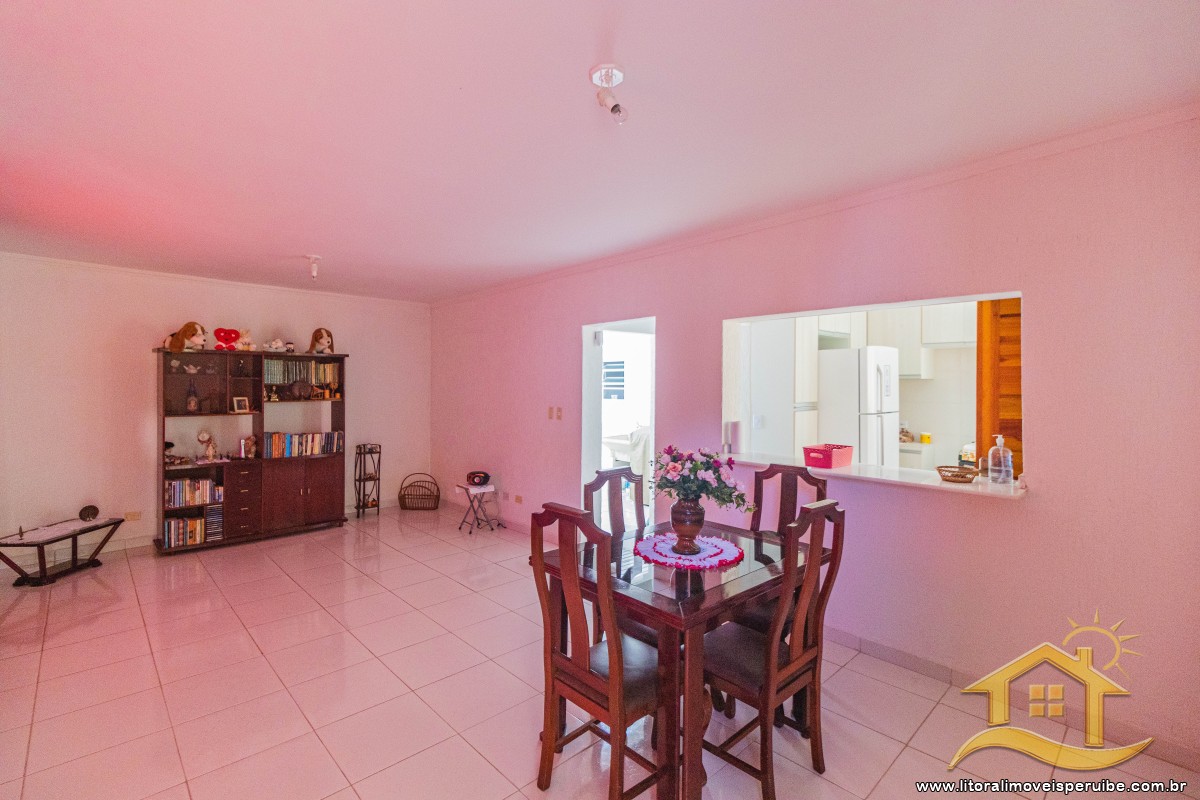 Casa no bairro Jardim Márcia, Lado Linha