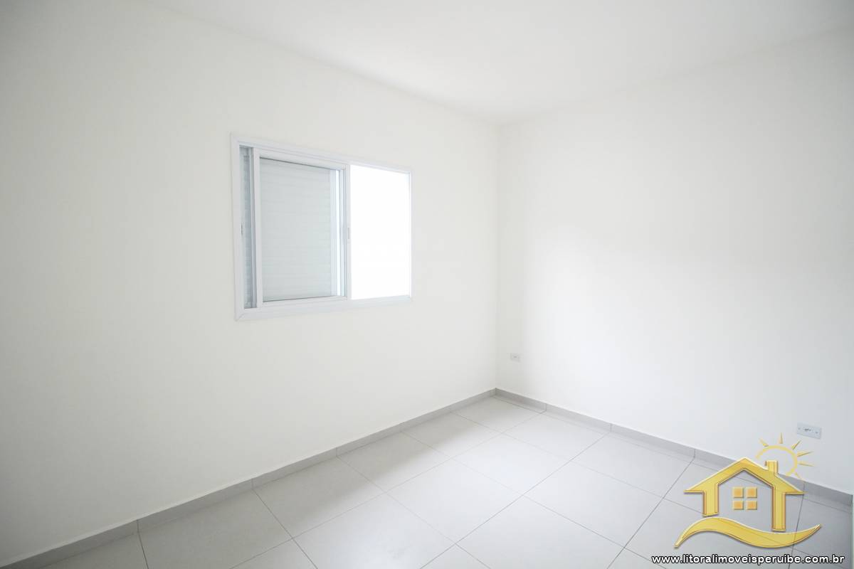 Casa no bairro Jardim Peruíbe, Pós Linha