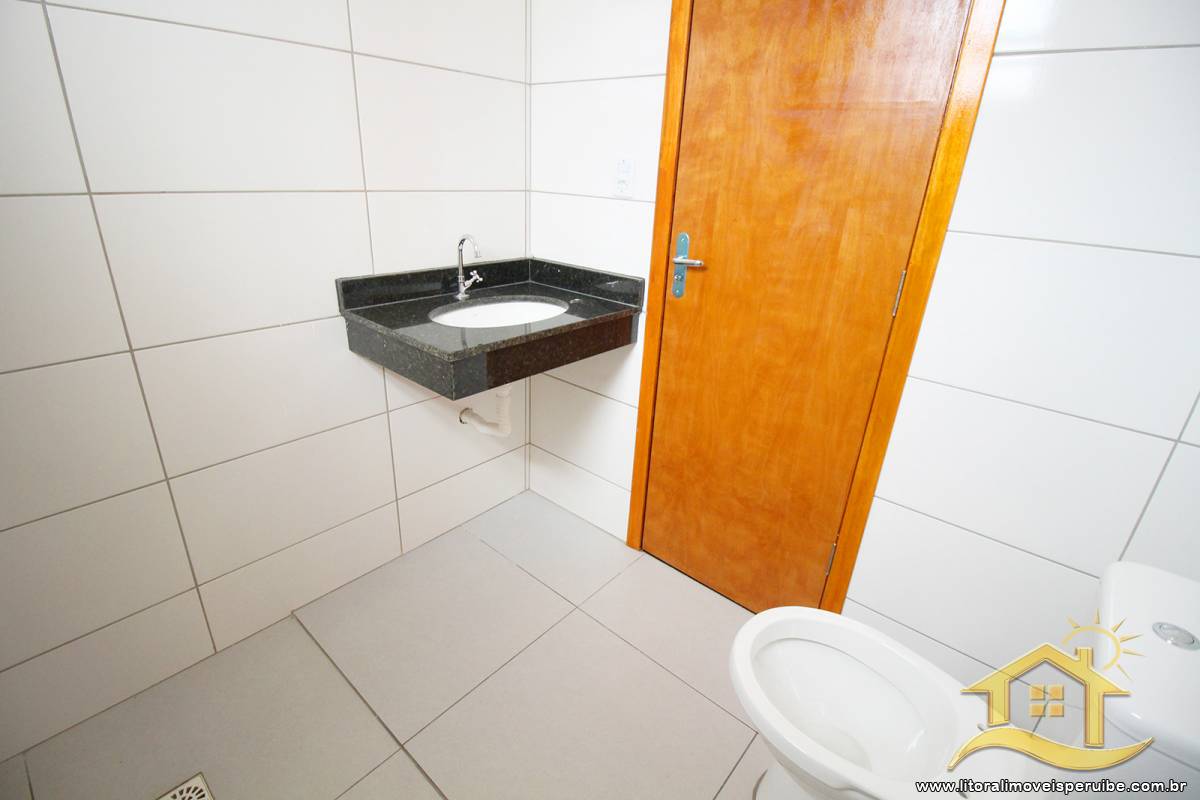 Casa no bairro Jardim Peruíbe, Pós Linha