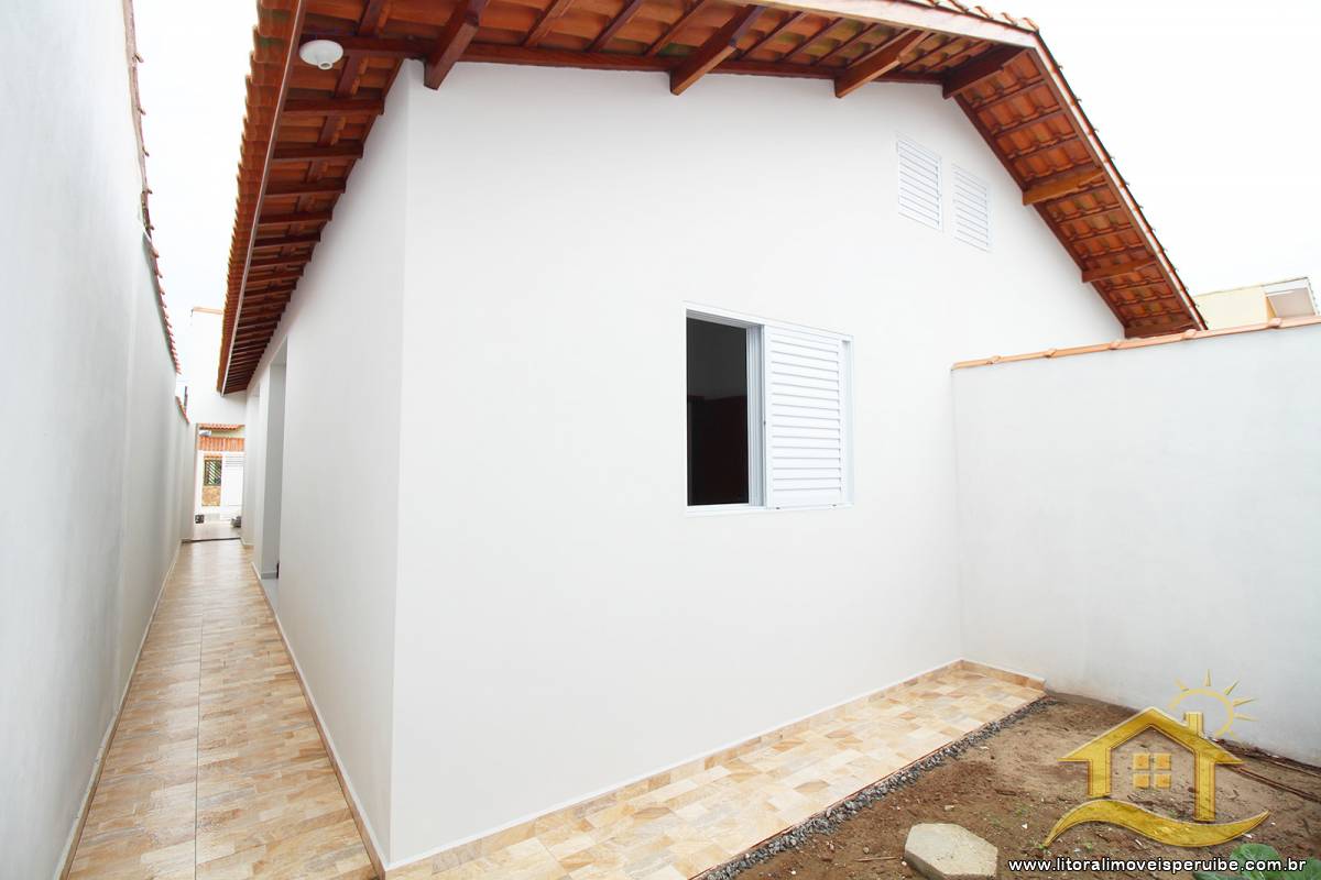 Casa no bairro Jardim Peruíbe, Pós Linha