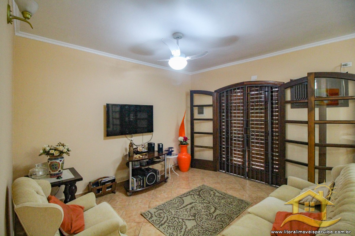 Casa no bairro Turístico, Lado Linha