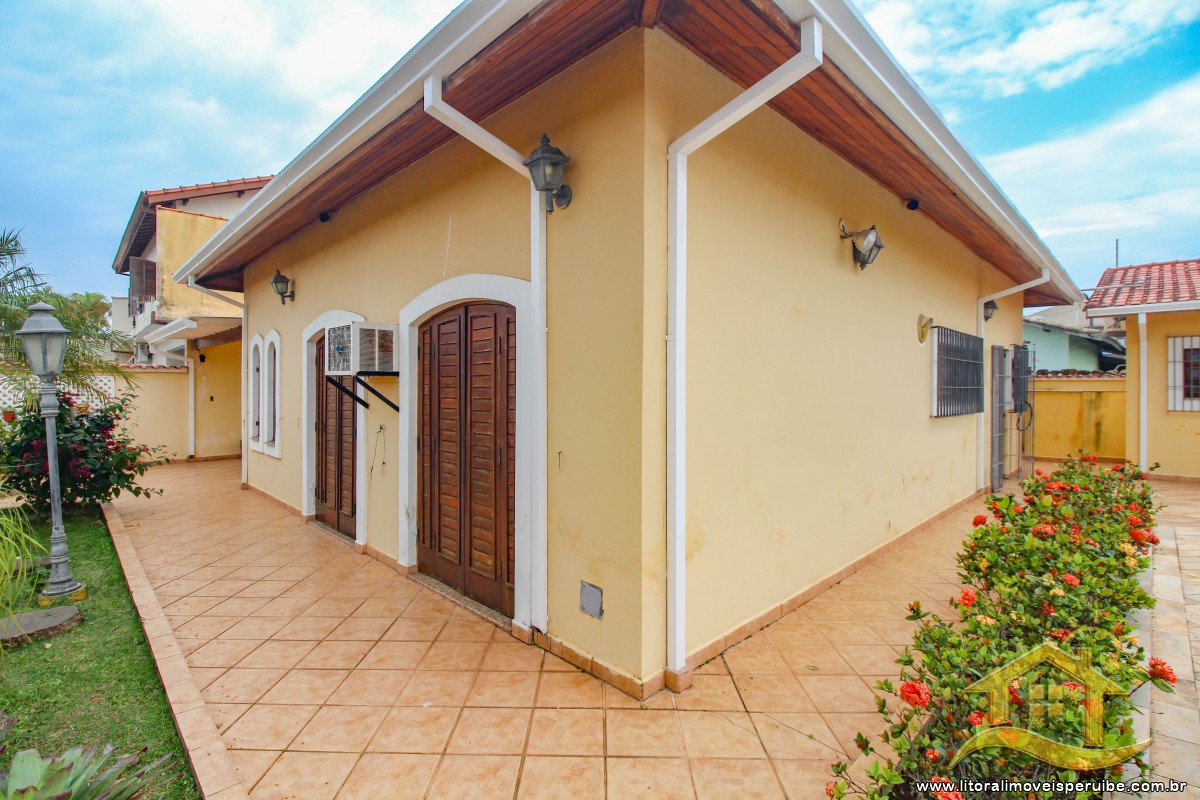 Casa no bairro Turístico, Lado Linha