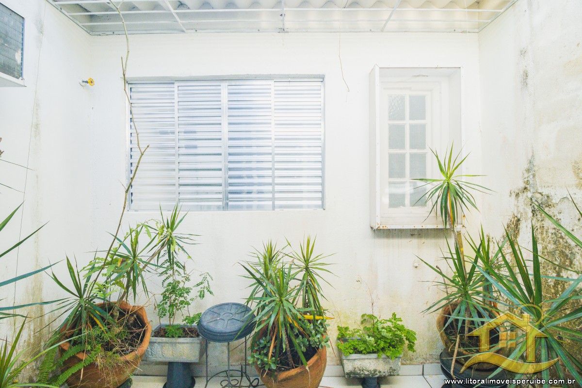 Casa no bairro Ribamar, Lado Linha