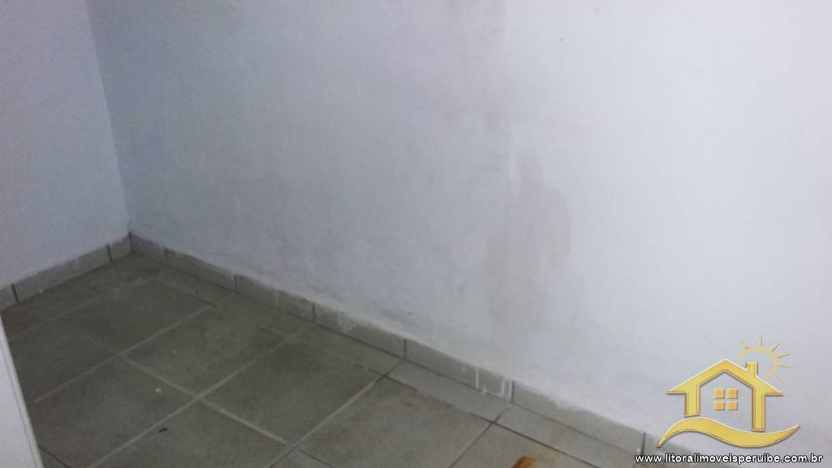 Casa no bairro Maria Helena Novaes, Lado Linha