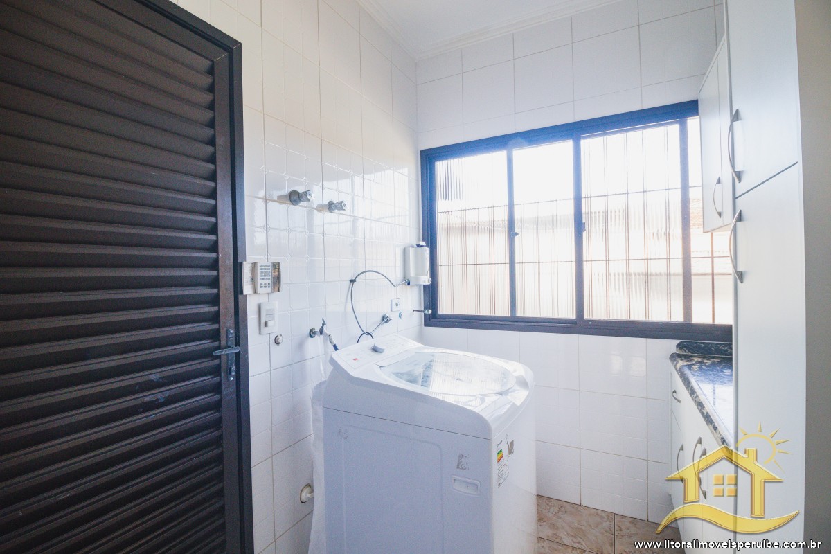 Casa no bairro Centro, Lado Linha