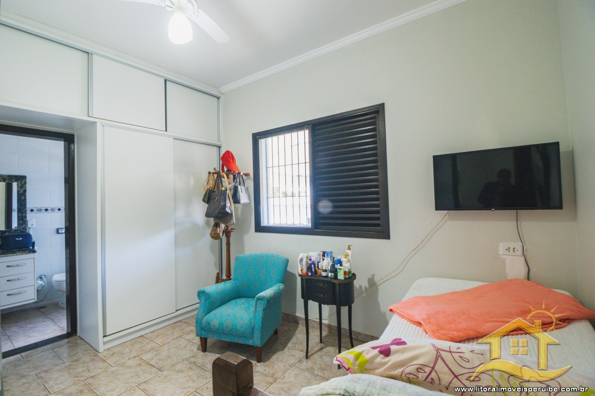 Casa no bairro Centro, Lado Linha