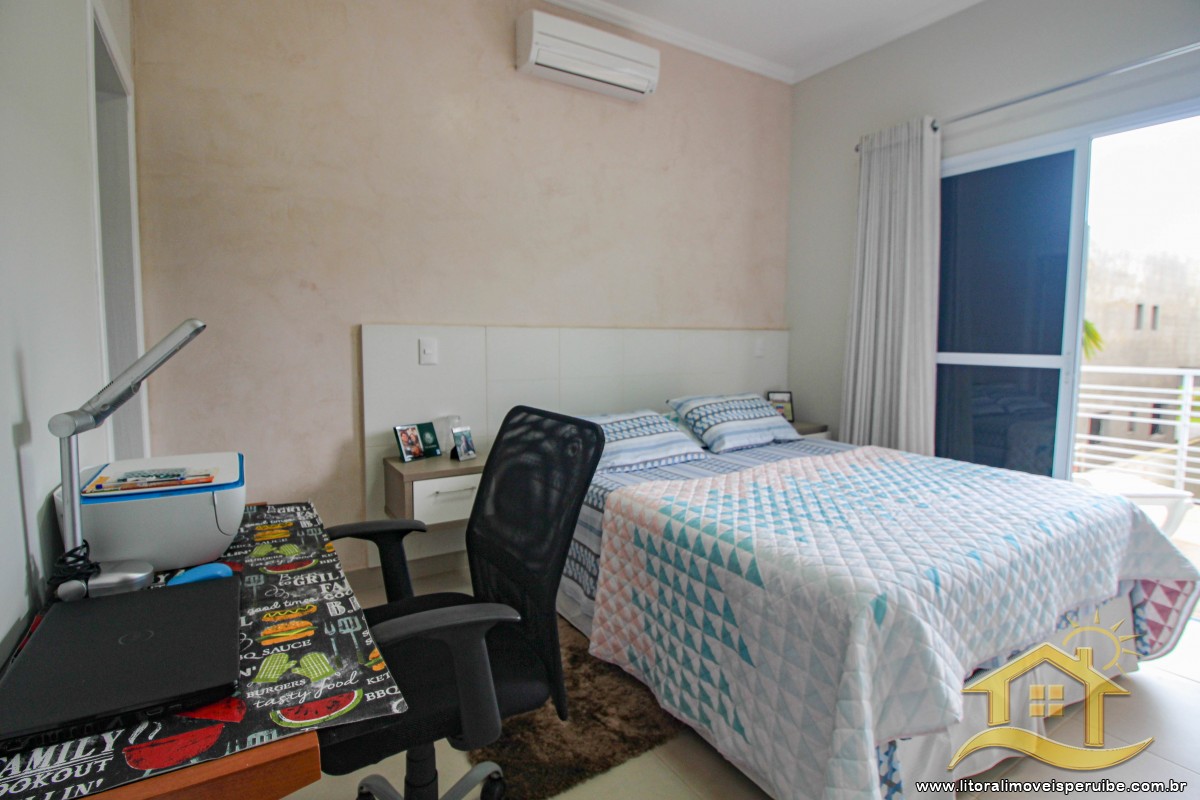 Casa no bairro Bougainvillée IV, Pós Linha