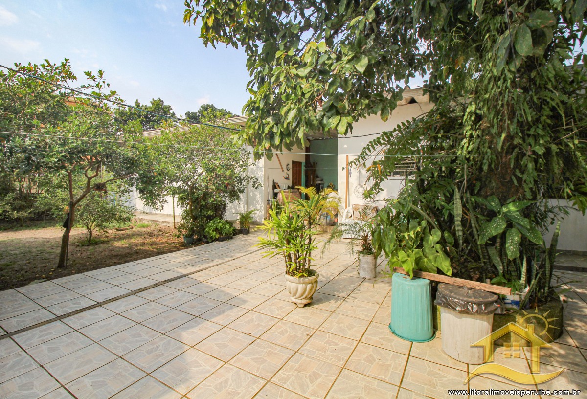 Casa no bairro Centro, Lado Linha