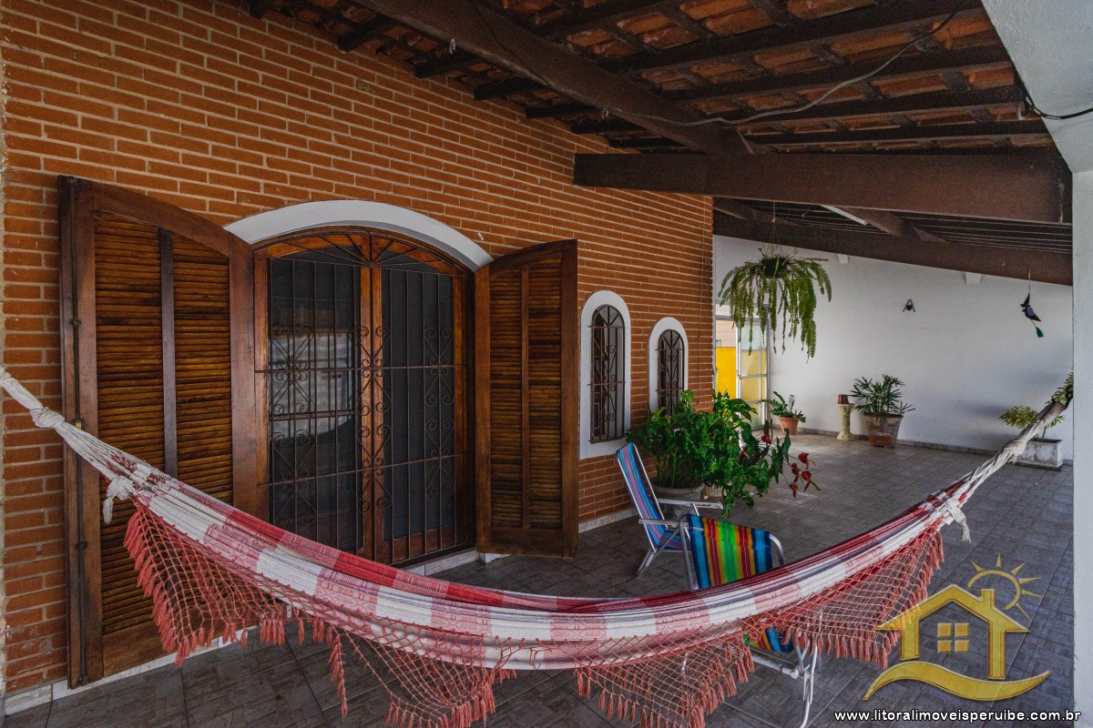 Casa no bairro Centro, Lado Linha