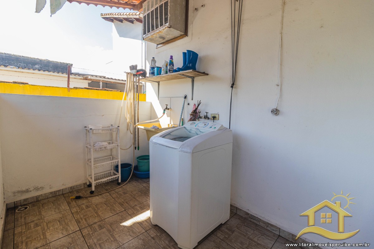 Casa no bairro Centro, Lado Linha