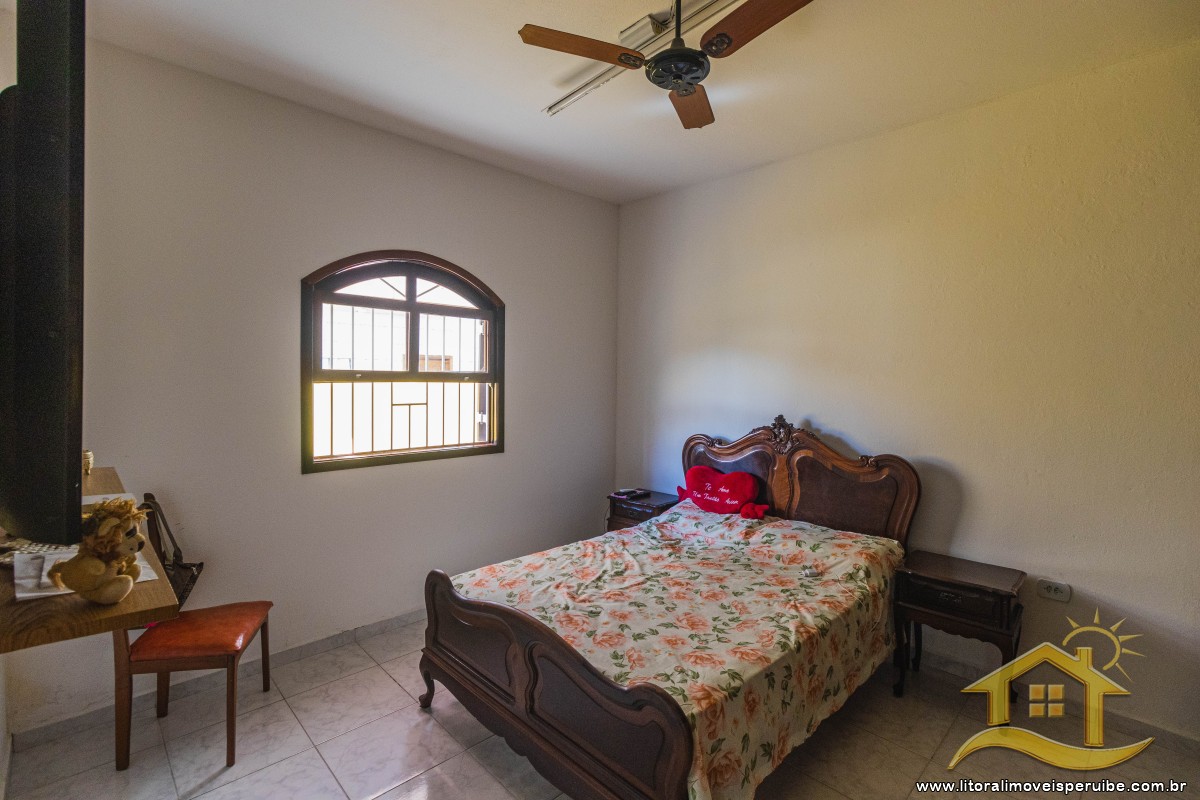 Casa no bairro Centro, Lado Linha