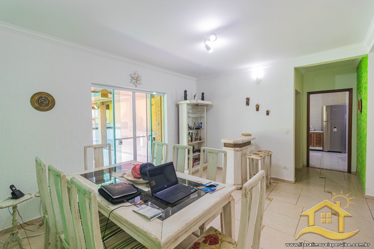 Casa no bairro Stella Maris, Lado Linha