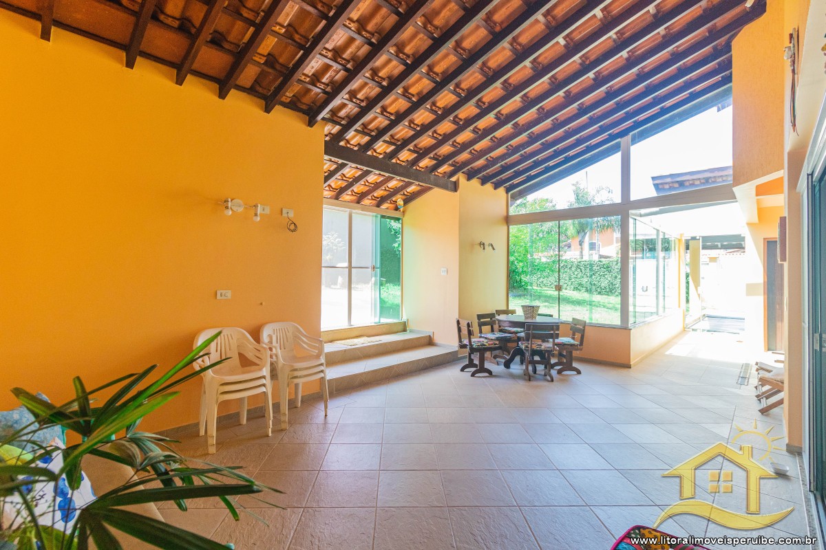 Casa no bairro Stella Maris, Lado Linha