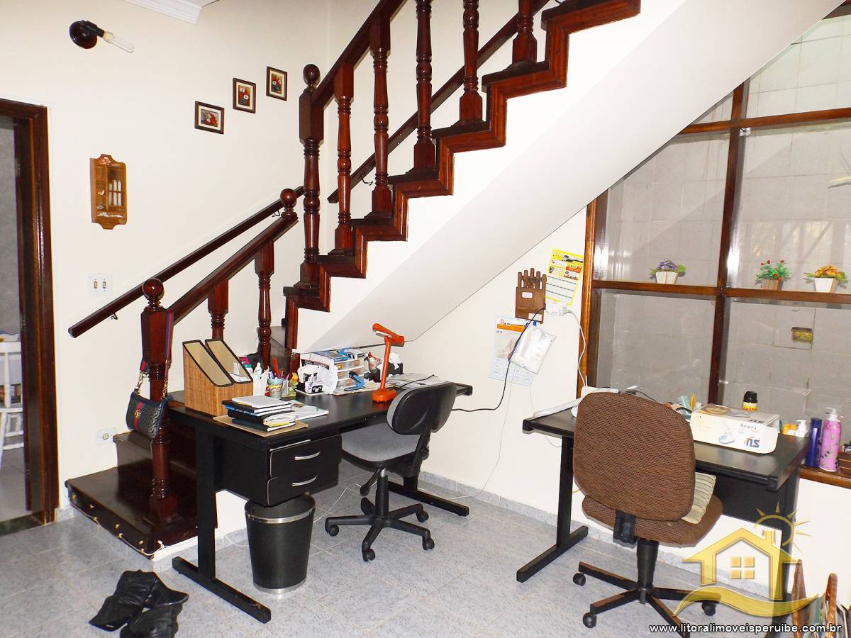 Casa no bairro Ribamar, Lado Linha