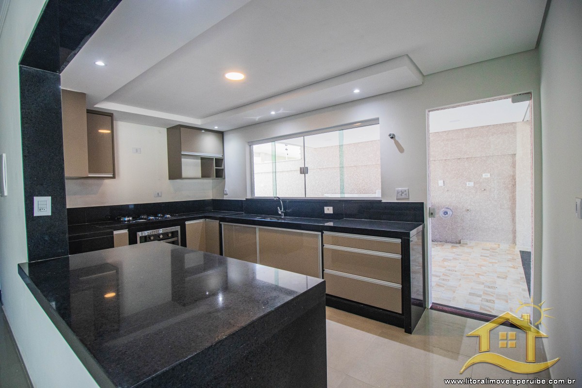 Casa no bairro Cidade Nova Peruibe, Lado Praia