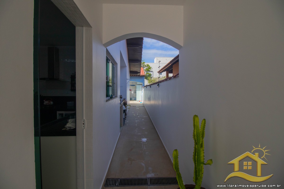 Casa no bairro Oásis, Lado Linha