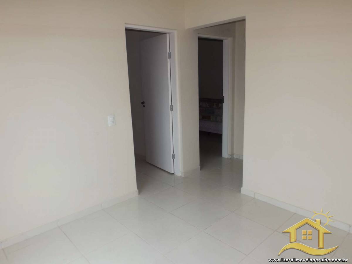 Casa no bairro Oásis, Lado Linha