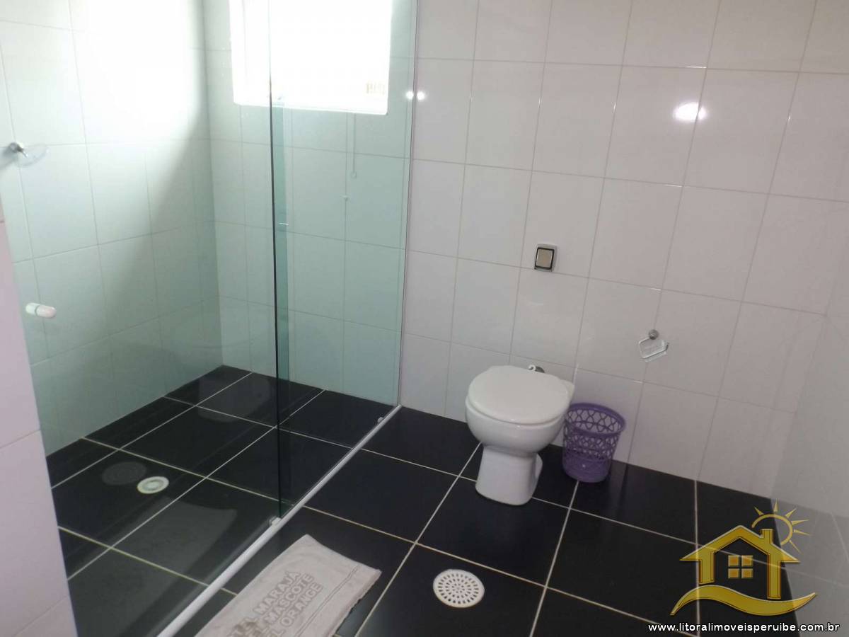 Casa no bairro Oásis, Lado Linha