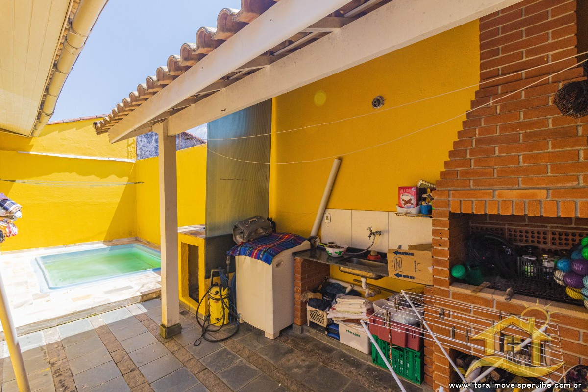 Casa no bairro Oásis, Lado Linha