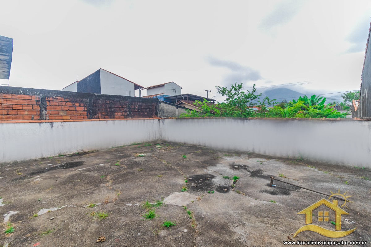 Casa no bairro Jardim Peruíbe, Pós Linha