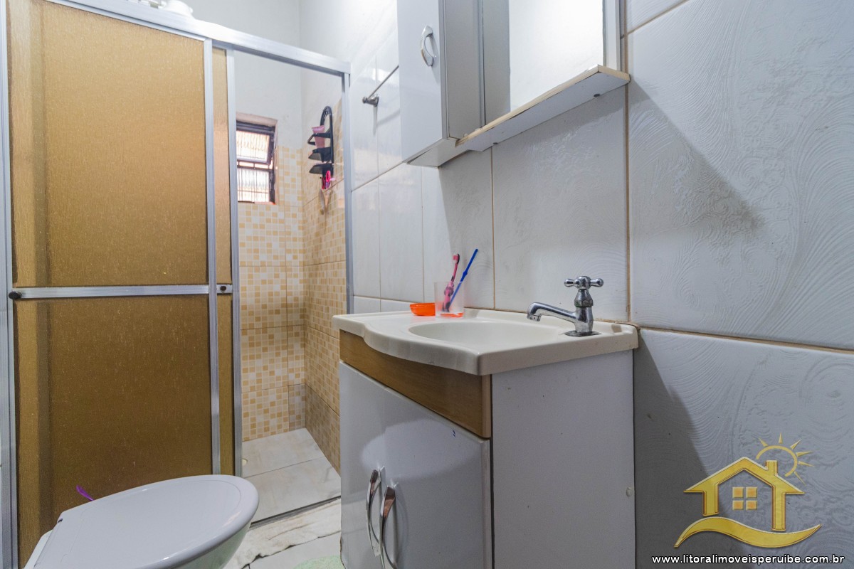 Casa no bairro Jardim Peruíbe, Pós Linha
