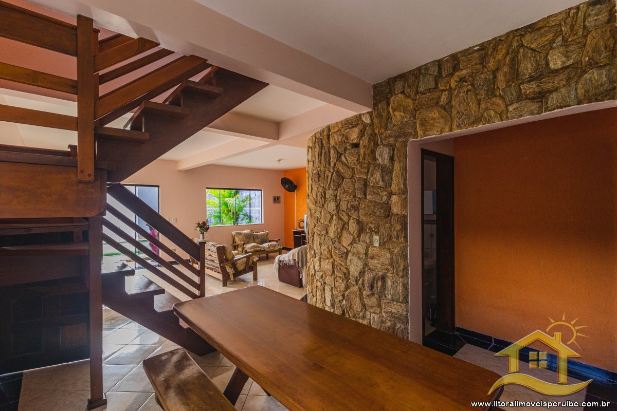 Casa no bairro Oásis, Lado Linha