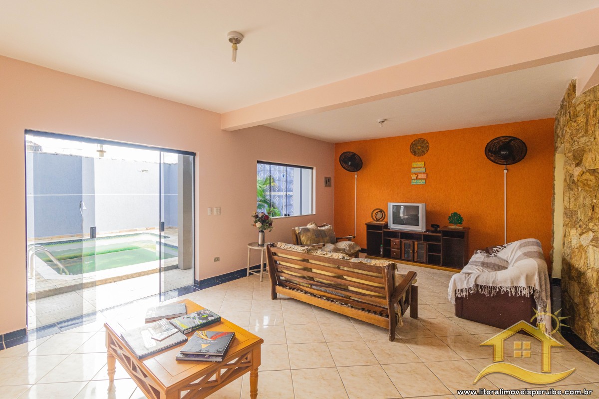Casa no bairro Oásis, Lado Linha