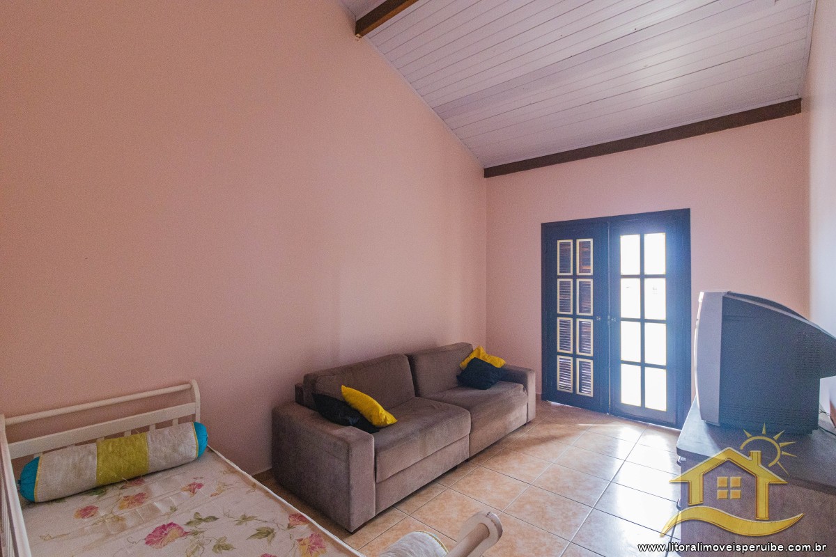 Casa no bairro Oásis, Lado Linha