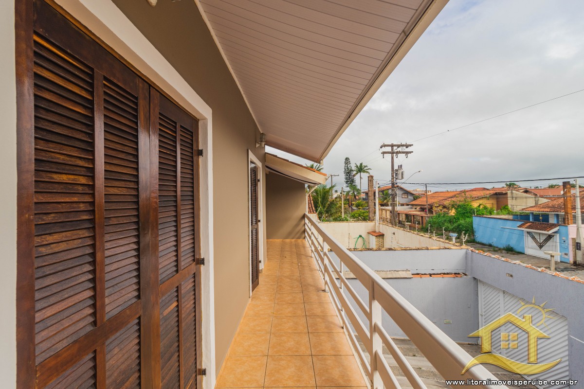 Casa no bairro Oásis, Lado Linha
