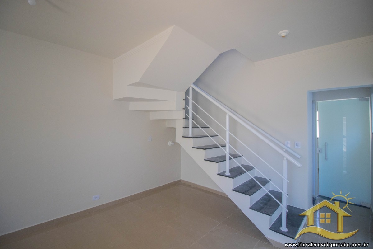 Casa no bairro Oásis, Pós Linha