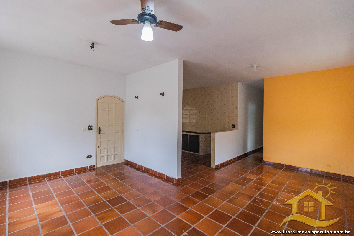 Casa no bairro Casablanca, Lado Linha