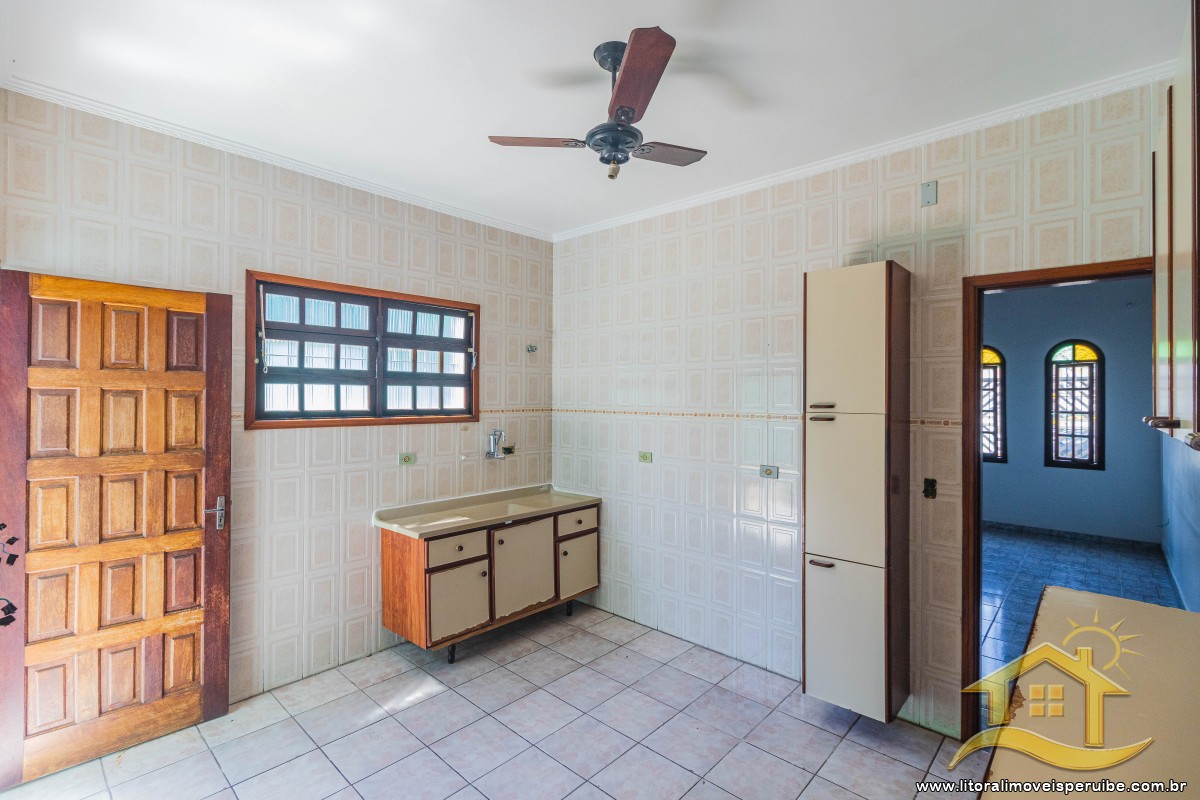 Casa no bairro Stella Maris, Lado Linha