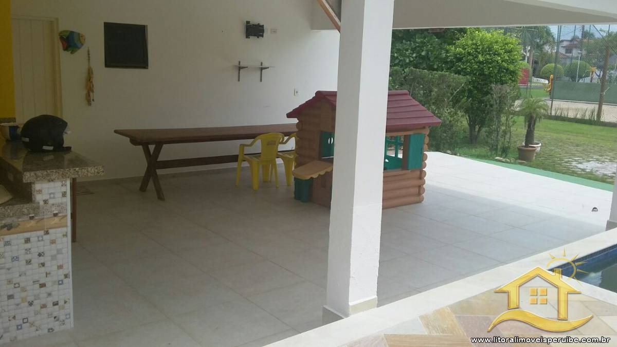 Casa no bairro Bougainvillée II, Lado Linha