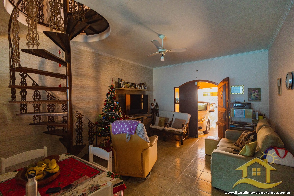 Casa no bairro Três Marias, Lado Linha