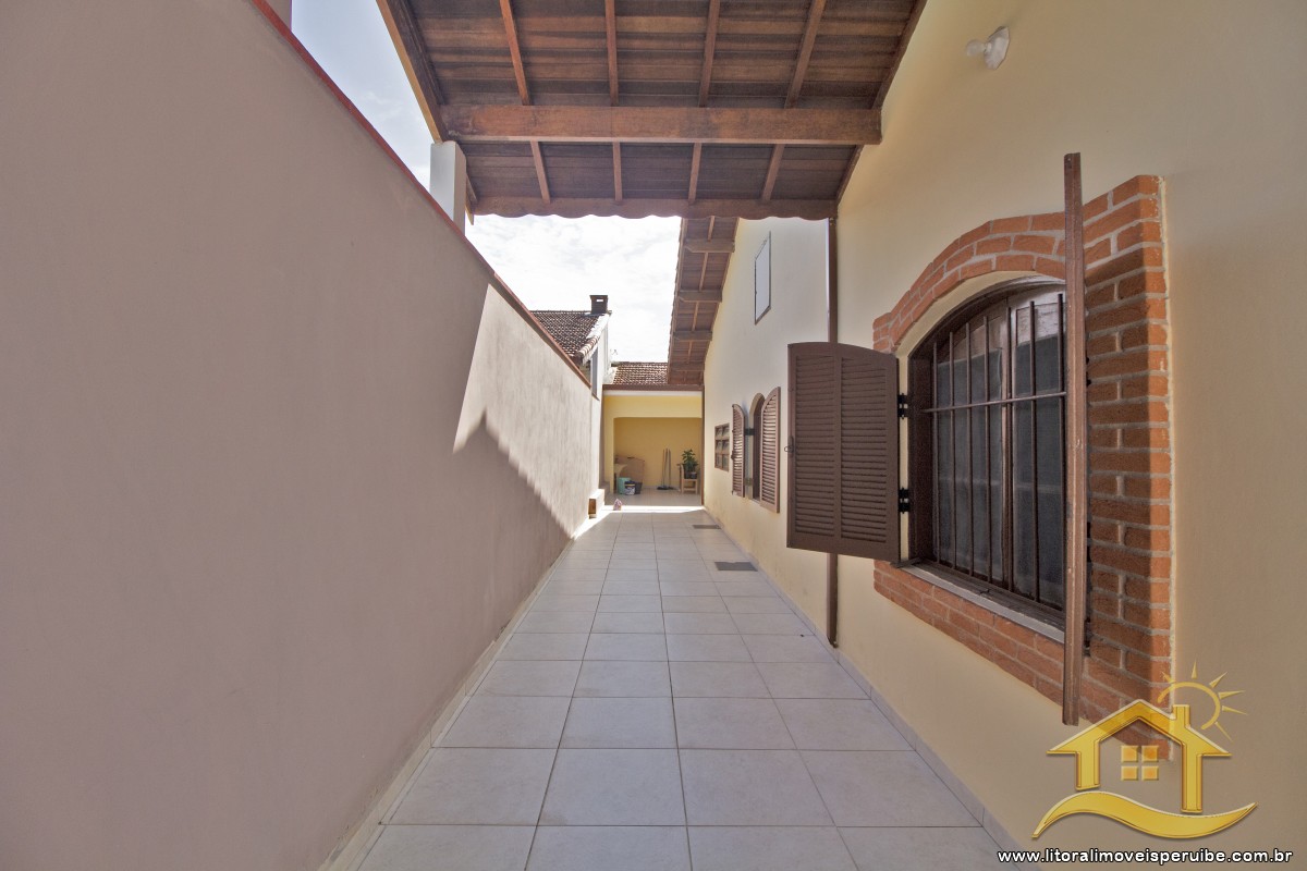 Casa no bairro Oásis, Lado Linha