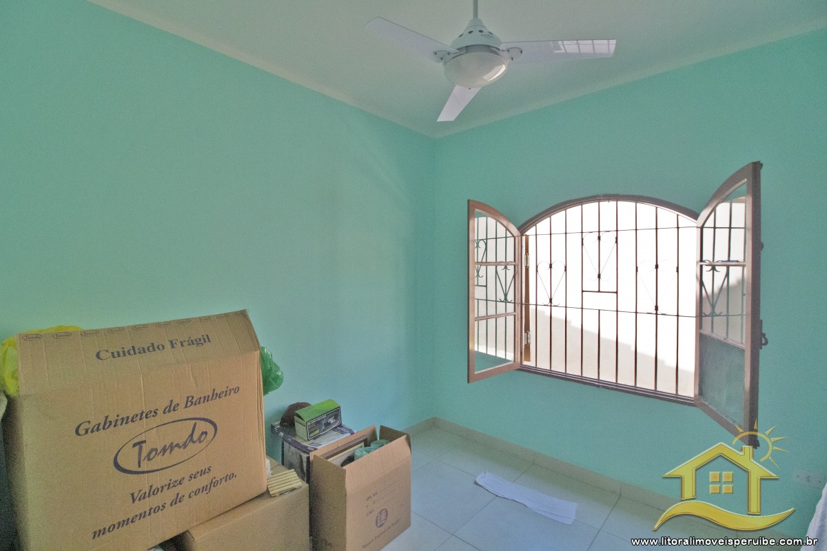 Casa no bairro Oásis, Lado Linha