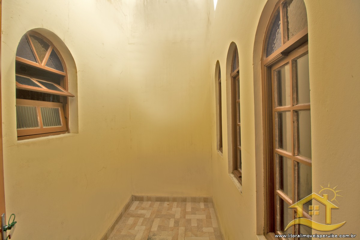 Casa no bairro Oásis, Lado Linha