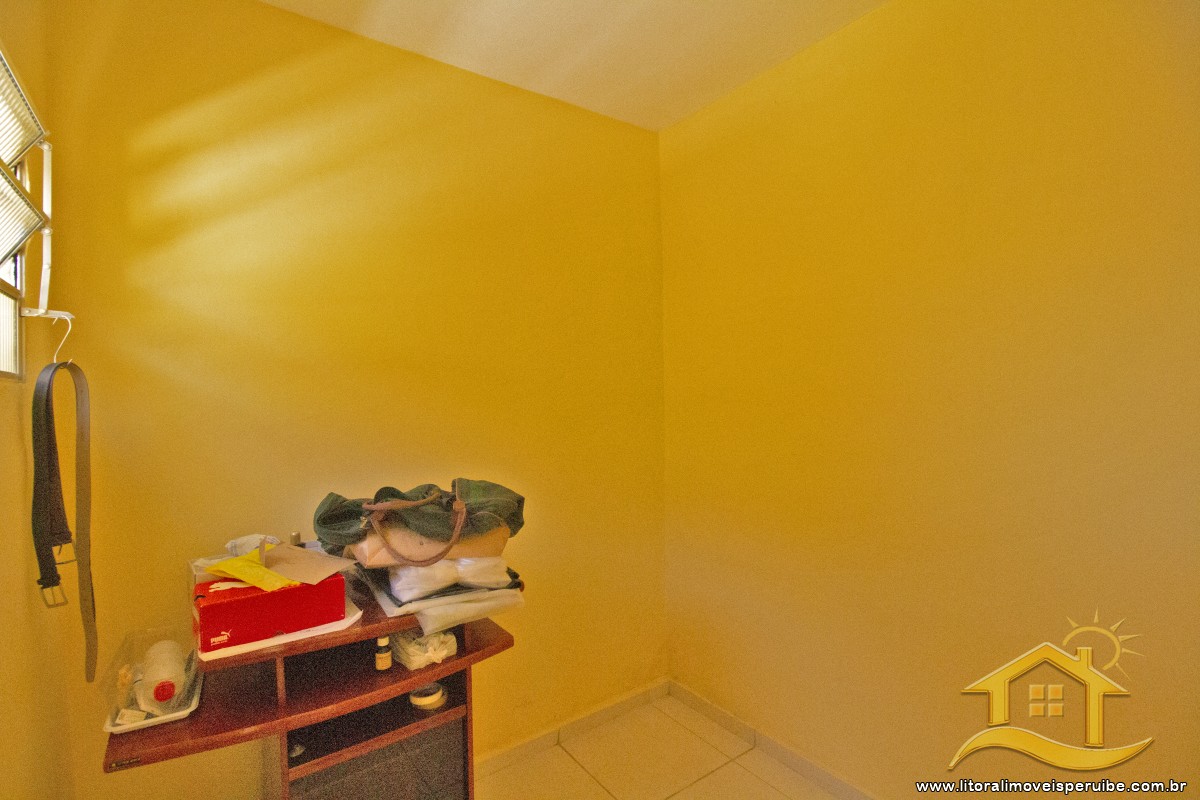 Casa no bairro Oásis, Lado Linha