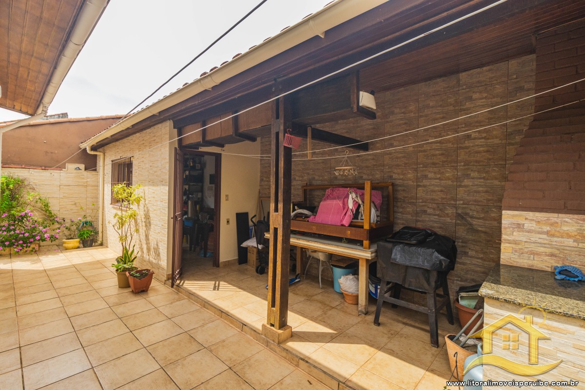 Casa no bairro Oásis, Lado Linha