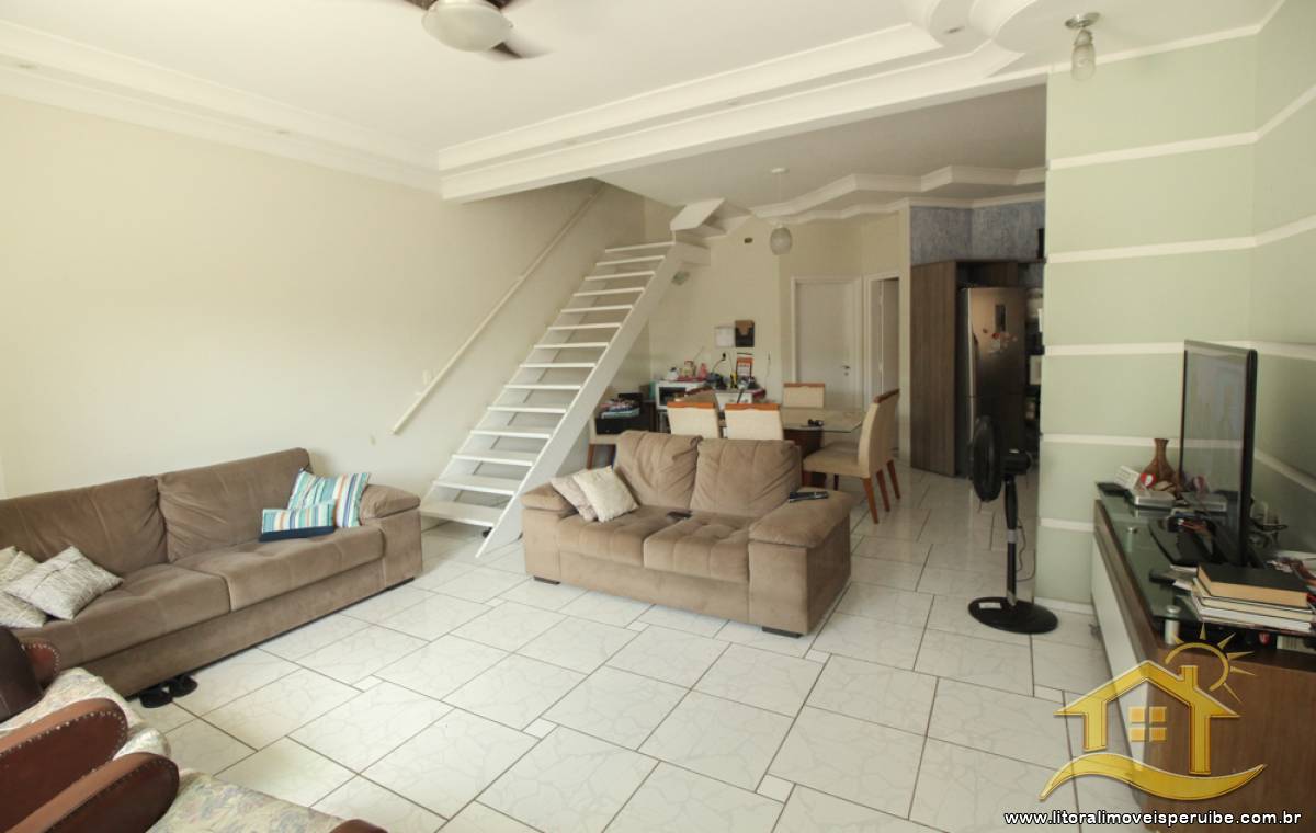 Casa no bairro Centro, Lado Linha