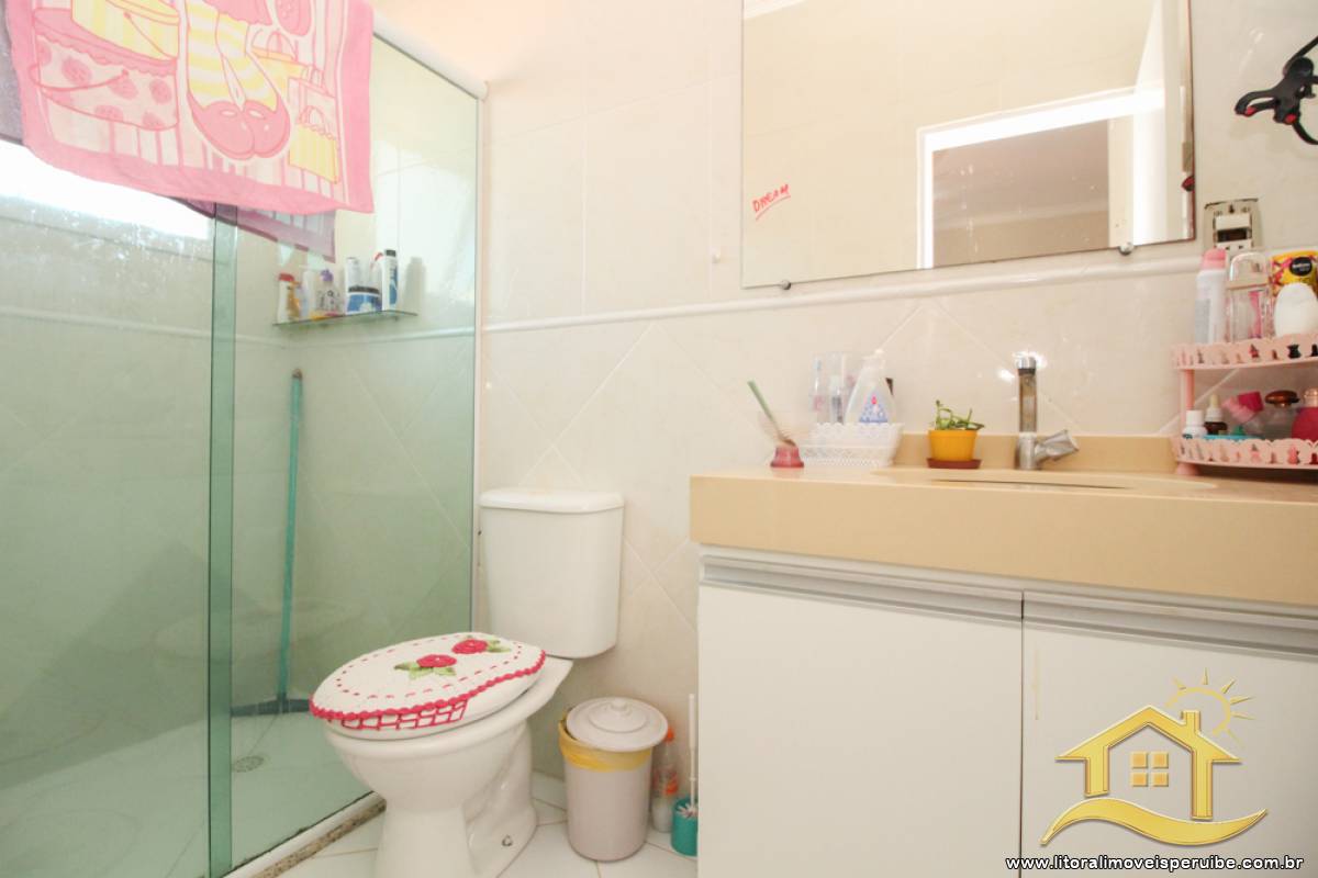 Casa no bairro Centro, Lado Linha