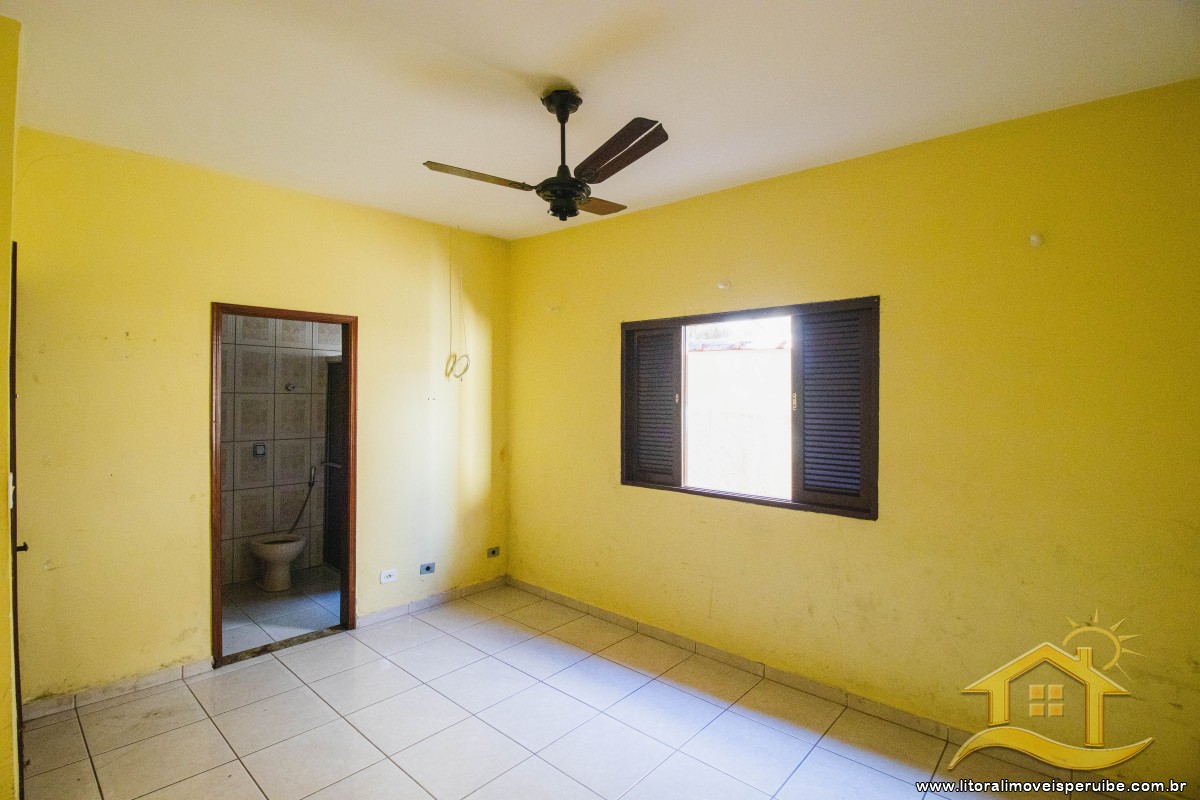 Casa no bairro Jardim Peruíbe, Pós Linha